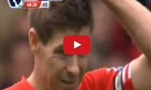Pha trượt chân khiến Steven Gerrard bị 'troll' suốt sự nghiệp
