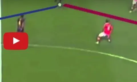 Phân tích lối chơi ma mị của Busquets