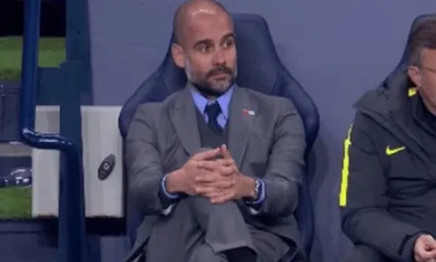 Phản ứng kỳ lạ của Pep khi De Bruyne lập siêu phẩm vào lưới Barca