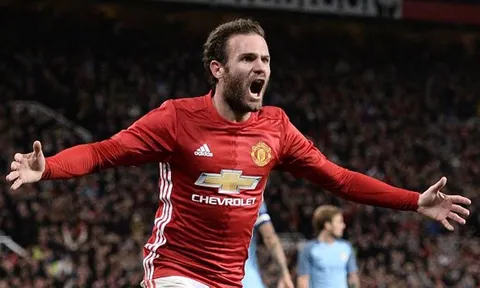 Phil Neville chỉ ra tố chất đặc biệt của Juan Mata