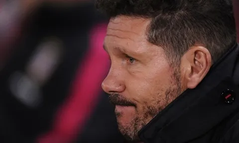 Pioli còn chưa ngồi nóng chỗ, Inter đã 'rải tiền' đón Simeone