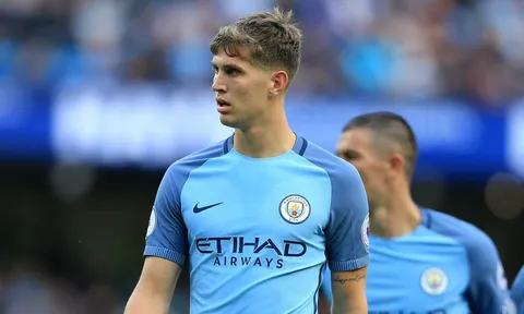 Pique: Guardiola là HLV hoàn hảo dành cho John Stones