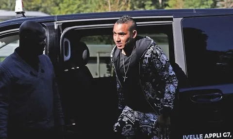 Pogba, Payet diện đồ hầm hố hội quân cùng tuyển Pháp
