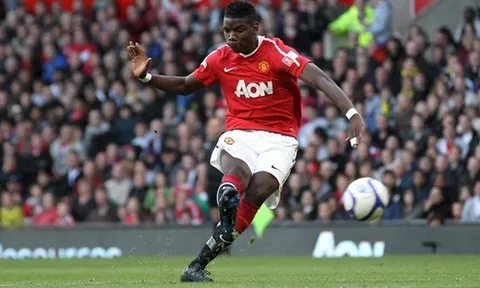 Bó hoa 20 bảng và định mệnh đưa Paul Pogba đến MU