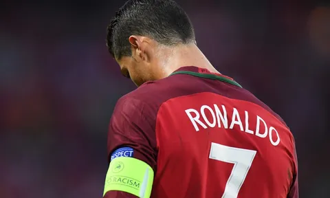Ronaldo ơi! Bồ Đào Nha cần gì?