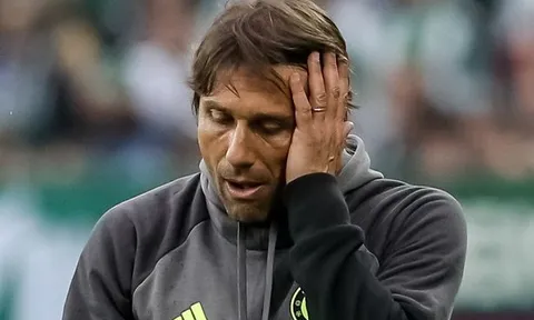 Premier League chưa đá, Conte đã lo sốt vó
