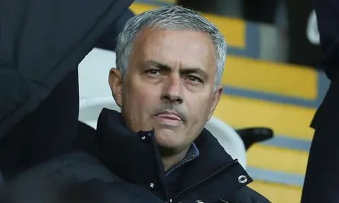 Quan điểm: Mourinho đang... phá hoại Man United