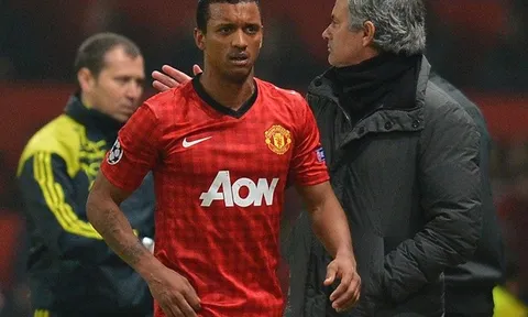 Luis Nani sáng cửa trở lại Man United