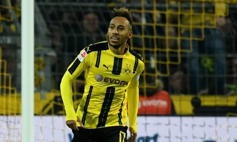 Real Madrid được “bật đèn xanh” mua Aubameyang