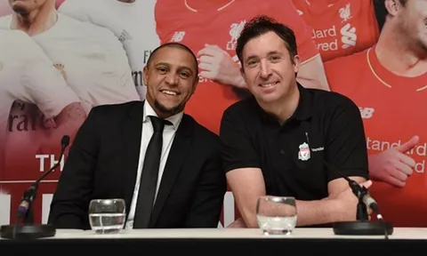 Roberto Carlos rạng rỡ công bố kế hoạch giao hữu giữa Liverpool và Real