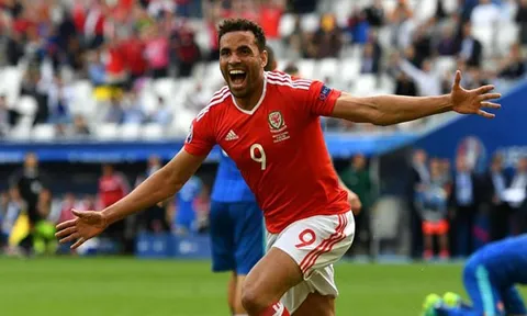 EURO 2016 và mùa “săn đầu người” tại Pháp