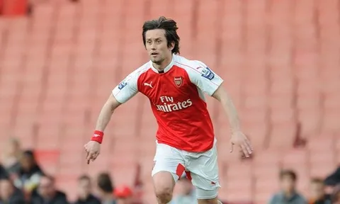 Rời Arsenal, Rosicky về quê dưỡng già