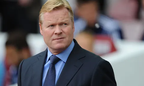 Koeman bắt Man City trả giá cho vụ Stones