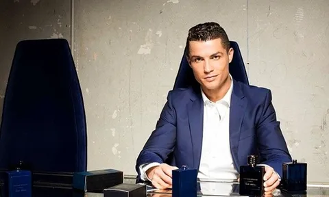 Ronaldo chạy đà cho siêu kinh điển bằng hương nước hoa mới