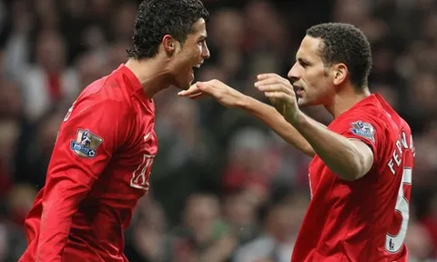 Ronaldo chọc ngoáy đồng đội cũ trên Instagram