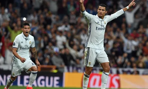 Ronaldo chói sáng, Real thoát hiểm tại Bernabeu