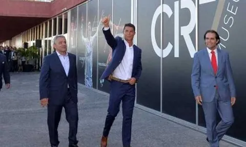 Ronaldo chuẩn bị mở đại tiệc sau trận hòa trước Eibar