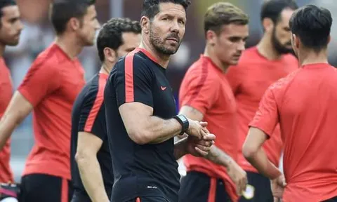 Ronaldo cực ghét chiến thuật của HLV Simeone