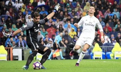 Ronaldo gây chia rẽ nội bộ Real Madrid?