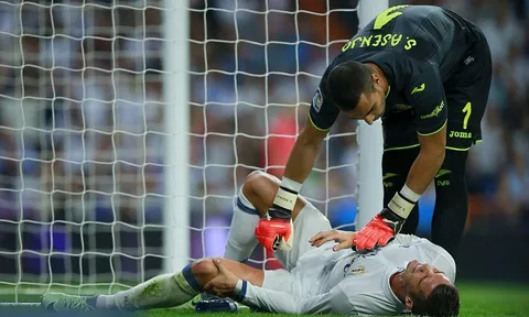 Ronaldo nằm sân, Real không thể phá kỷ lục
