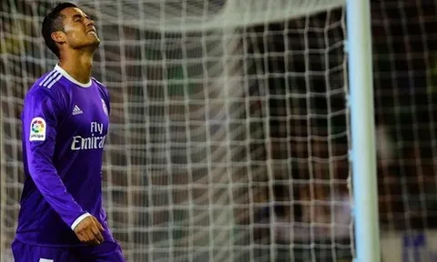 Ronaldo phải uống thuốc để chiến Real Betis