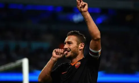 Ronaldo: Totti là cảm hứng cho các cầu thủ trẻ