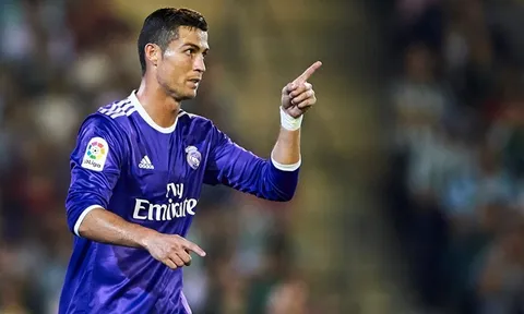 Bí ẩn thần dược tăng năng lượng cho Ronaldo
