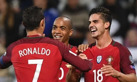 Ronaldo và trận 'tennis' thứ 2 liên tiếp của Bồ Đào Nha