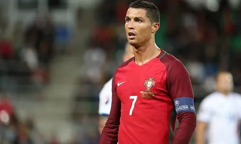Ronaldo biến Bồ Đào Nha thành đội bóng nhàm chán