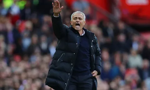 Rũ bỏ 'chất MU', giờ là thế giới của Mourinho