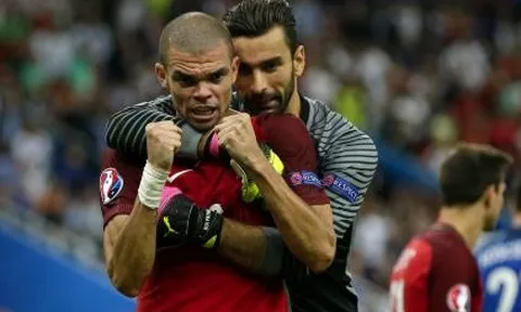 Rui Patricio làm nản lòng các chân sút Pháp