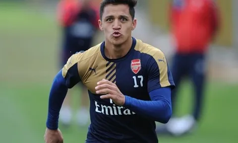 Arsenal từ chối bán Sanchez cho Juve