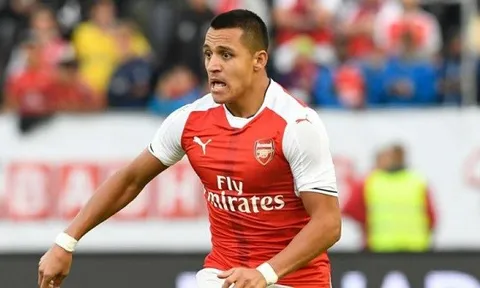 Sao Arsenal tự tin sánh ngang Ronaldo, Messi