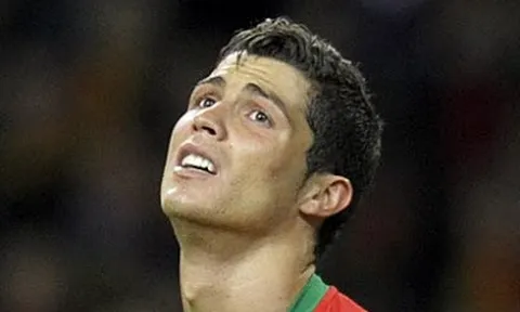 Sao sống sao? - CR7 được đặt tên cho sân bay và câu chuyện về cha chưa bao giờ kể