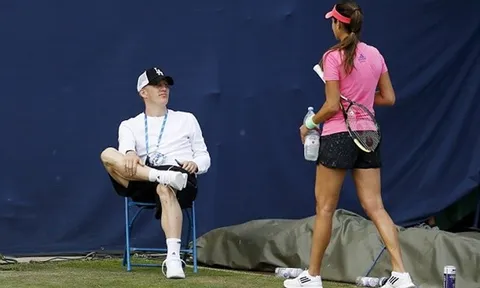 Muốn ở lại Man Utd, Schweinsteiger phải ngừng xem tennis ngay