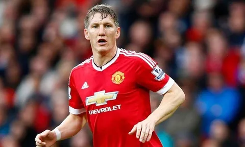 Nóng: Mourinho đổi ý, quyết định "cứu vớt" Schweinsteiger
