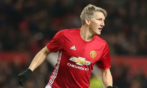 Schweinsteiger phấn khích trong ngày trở lại