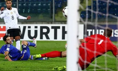 Serge Gnabry có hat-trick và lập kỉ lục 40 năm, HLV Wenger có tiếc nuối?