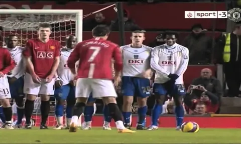 Siêu phẩm của Cristiano Ronaldo vs Portsmouth