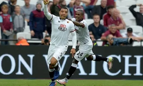 Siêu phẩm của Troy Deeney vào lưới West Ham