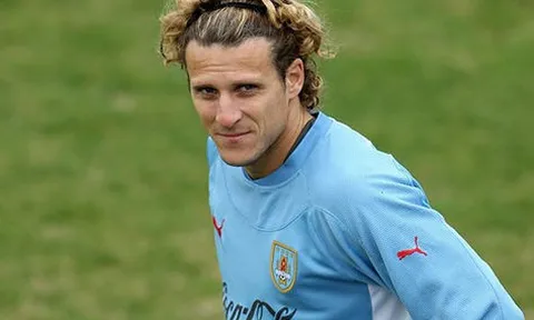 Siêu sát thủ người Uruguay, Diego Forlan