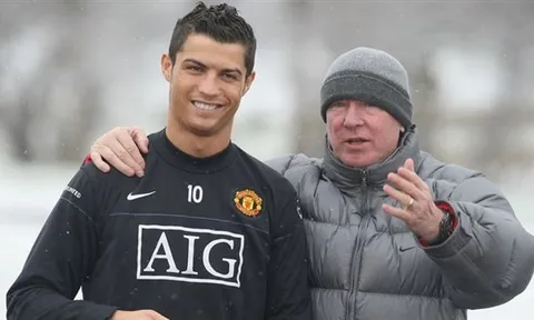 Sốc: Sir Alex từng “ép” Ronaldo tới Barcelona