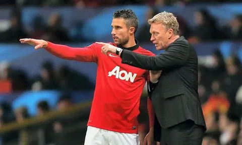 Sự nghiệp của Van Persie ở M.U đã bị David Moyes hủy hoại?