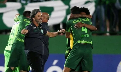 Nếu không bị tai nạn máy bay, đội bóng Brazil sẽ làm nên lịch sử?