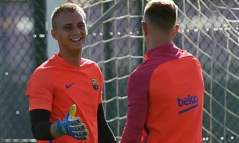 Ter Stegen chấn thương, Cillessen có trận ra mắt