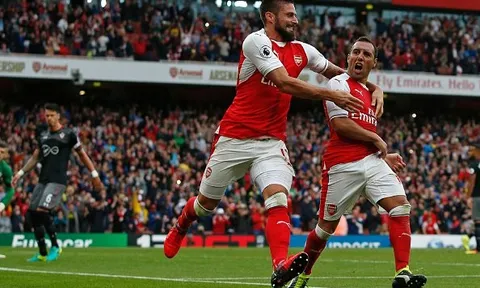 Thắng chật vật, Wenger nhận xét gì?
