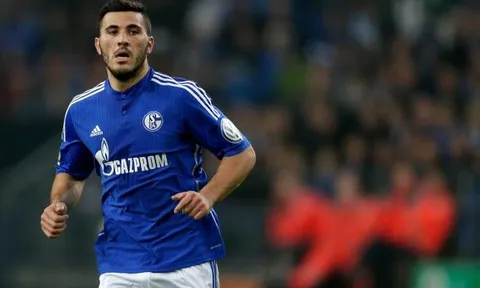 Thành công với Matip, Liverpool tiếp tục 'bòn rút' Schalke