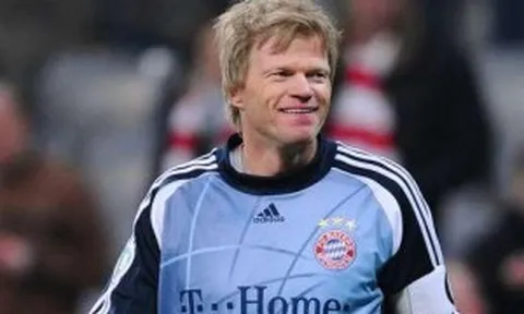 Thủ thành huyền thoại Oliver Kahn