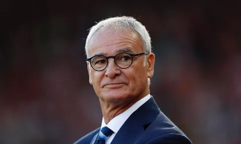 Thua thảm M.U, Ranieri phản ứng ra sao?