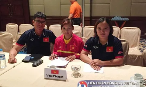 ĐT nữ Việt Nam thi đấu trang phục đỏ tại vòng bảng AFF Cup 2016